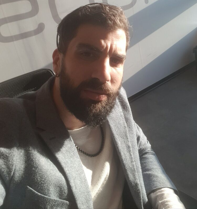  Tuzla,   Onur, 38 ,   ,   