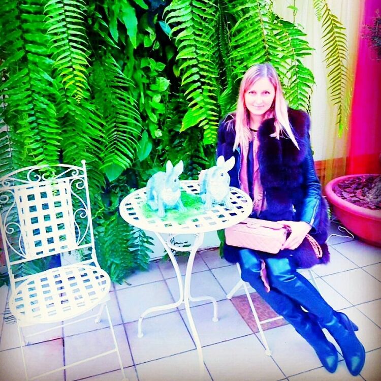  Apollo Beach,   Lady, 39 ,   ,   , c 