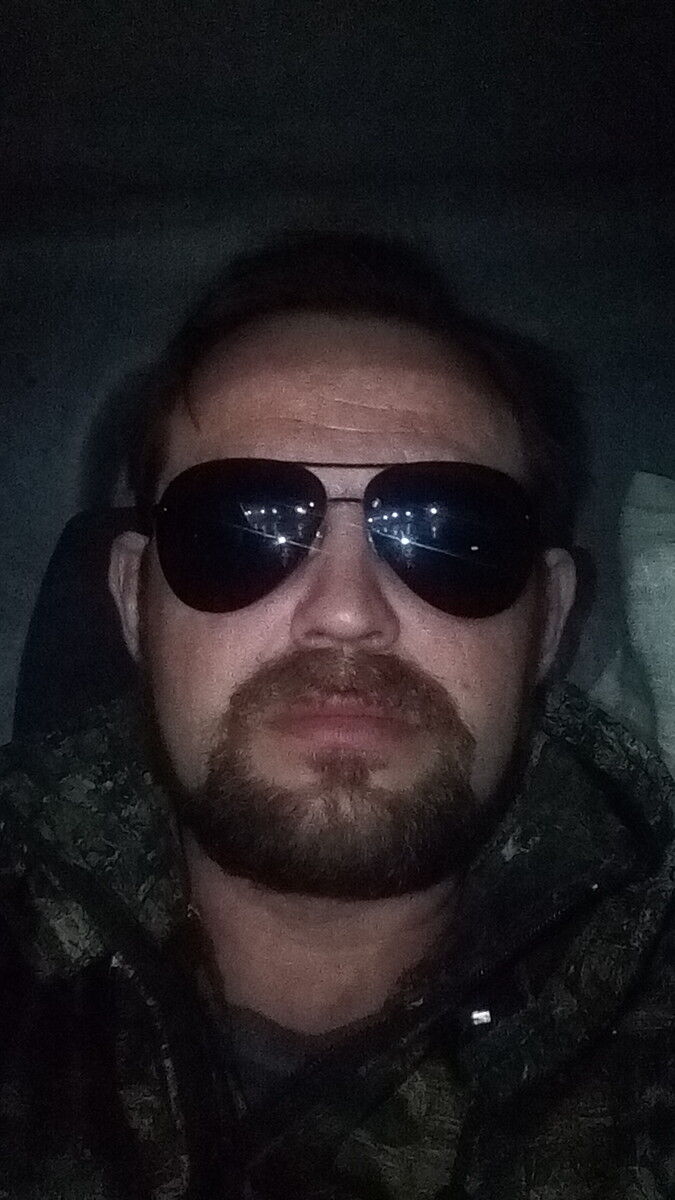  ,   Alex, 41 ,  