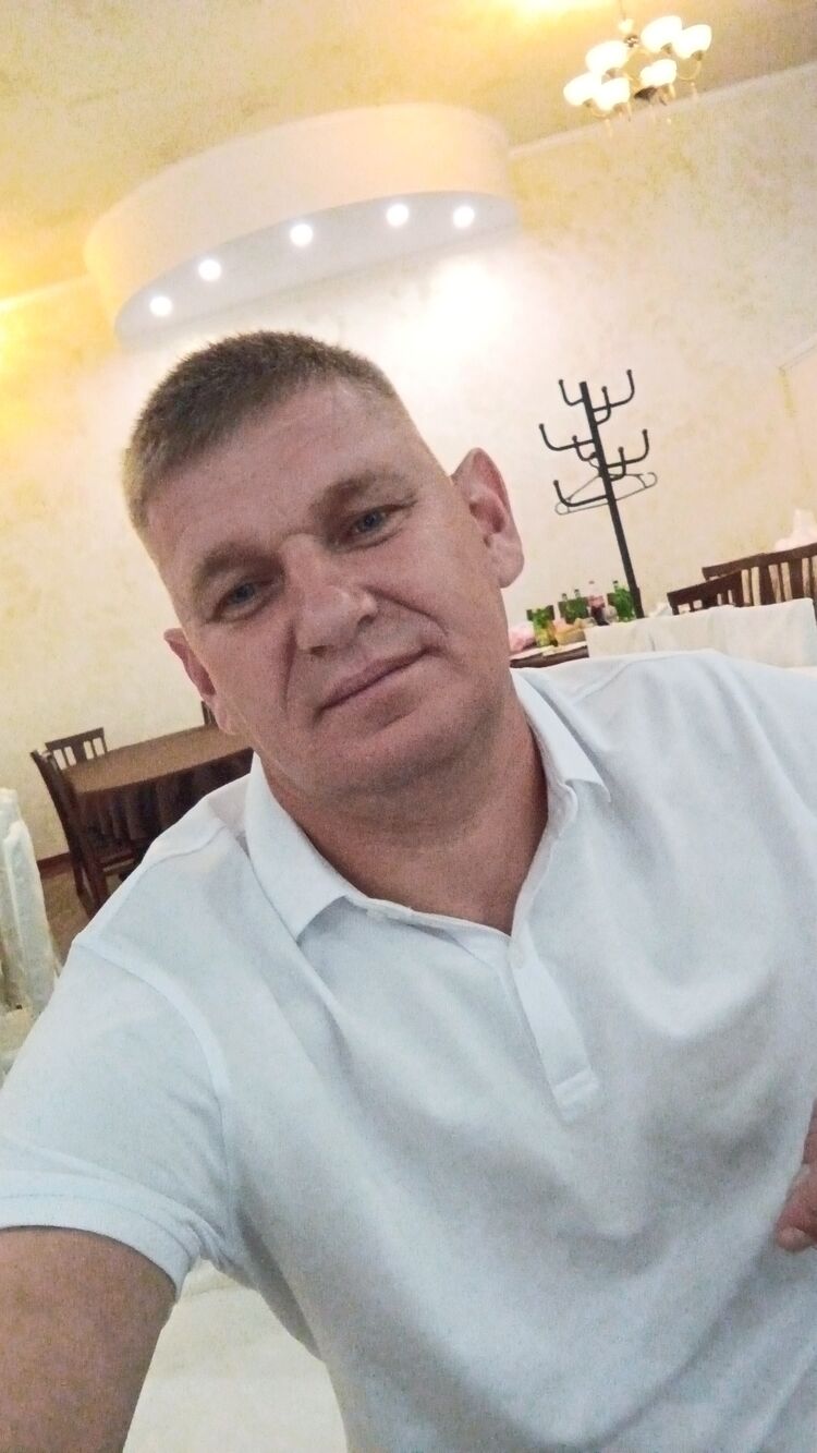  45059018  Andrey, 40 ,    
