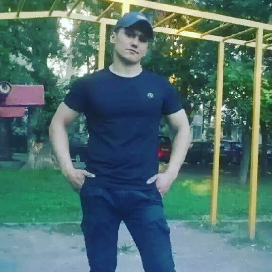  ,   Umidjon, 30 ,  