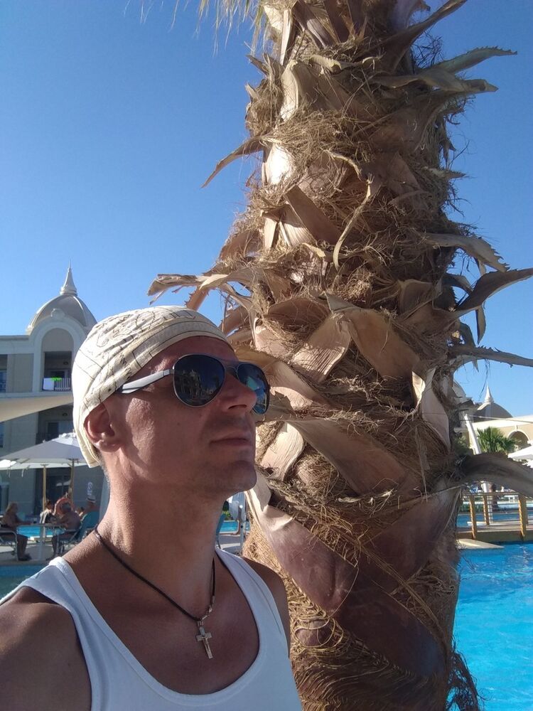 ���� 17077678 ������� ����, 42 ����, ���� ���������� � �����