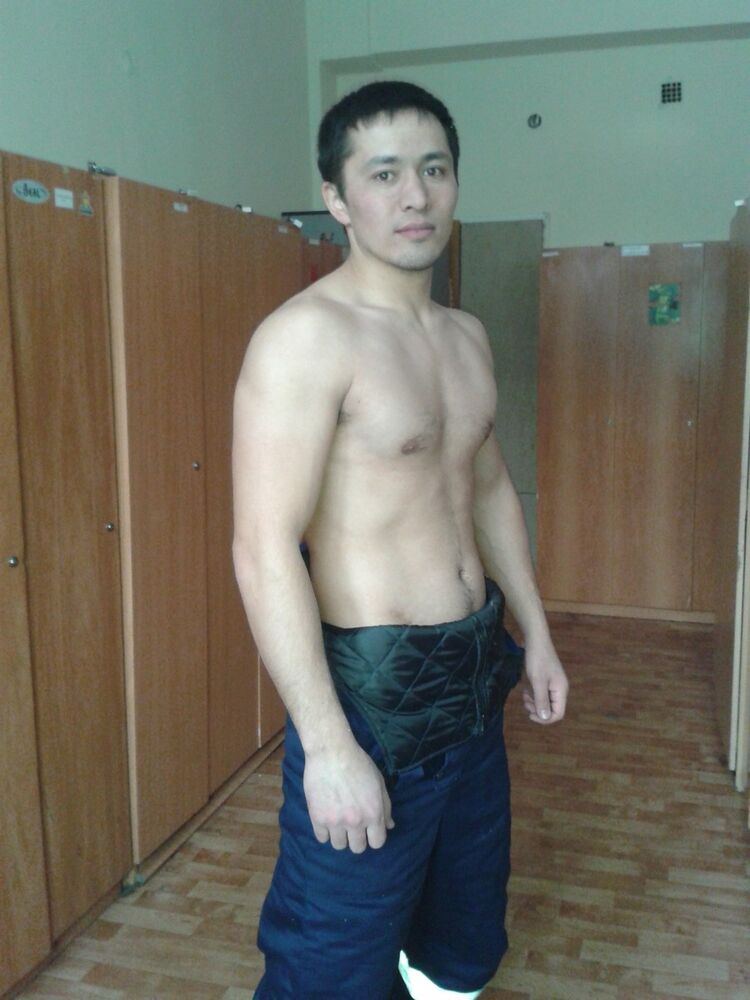 ,   Maks, 38 ,   ,   , c , 