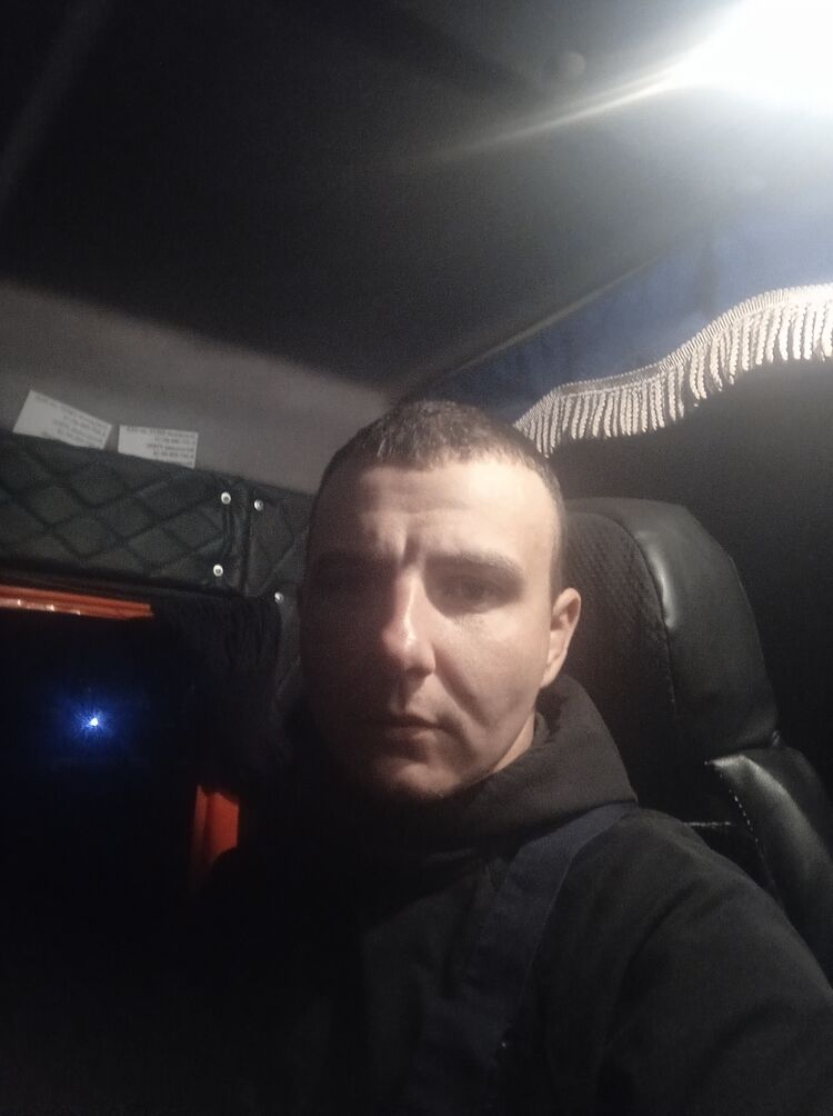  47394928  , 33 ,    