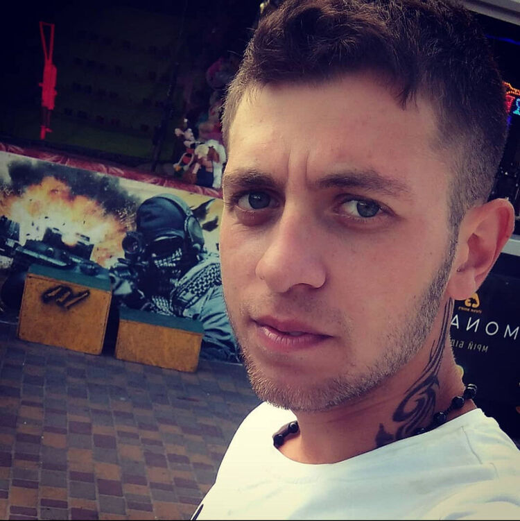 42816308  Ahmed, 26 ,    Algolsheim