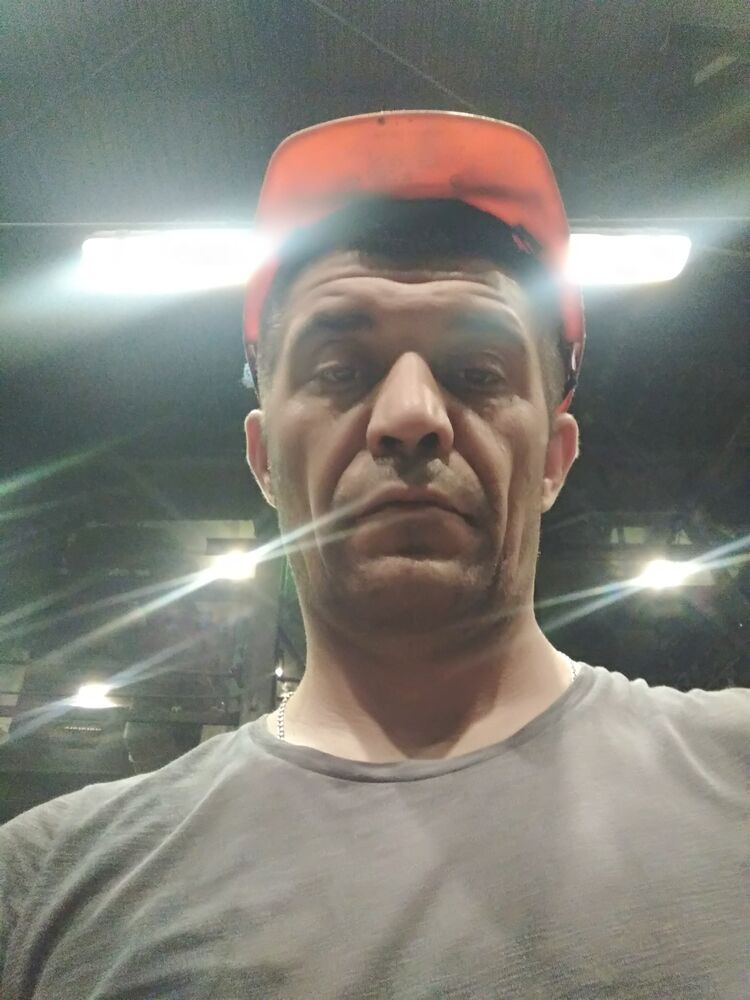  44348588  , 39 ,    