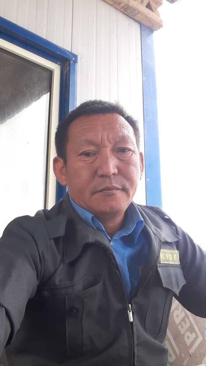  21173688  , 53 ,    