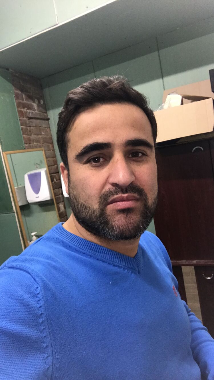  33203528  NAMIK, 39 ,    