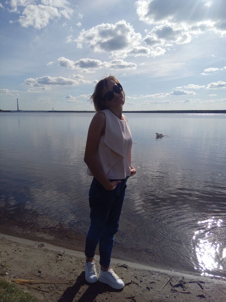  43305528  Yoanna, 33 ,    