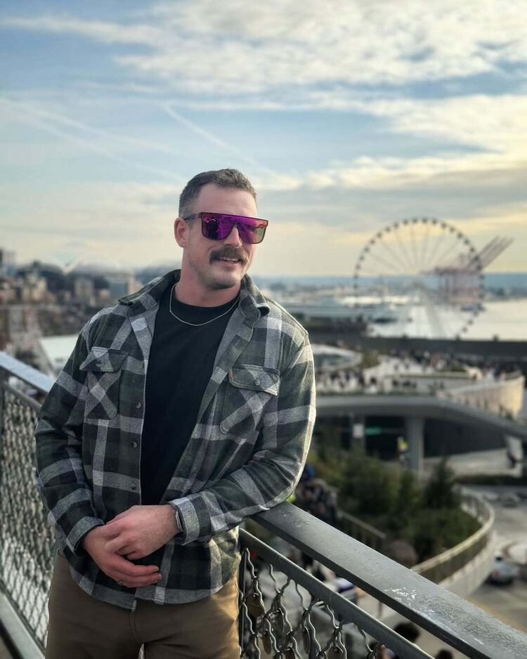  53516628  , 38 ,    --