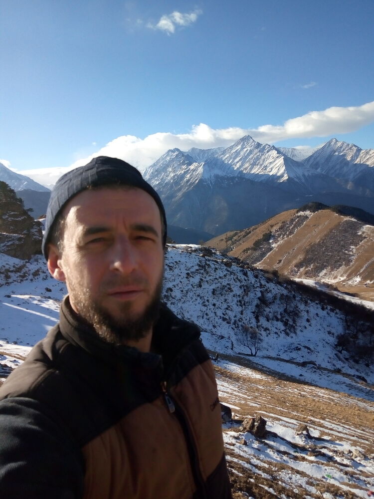  ,   Romeo, 42 ,   ,   , c 