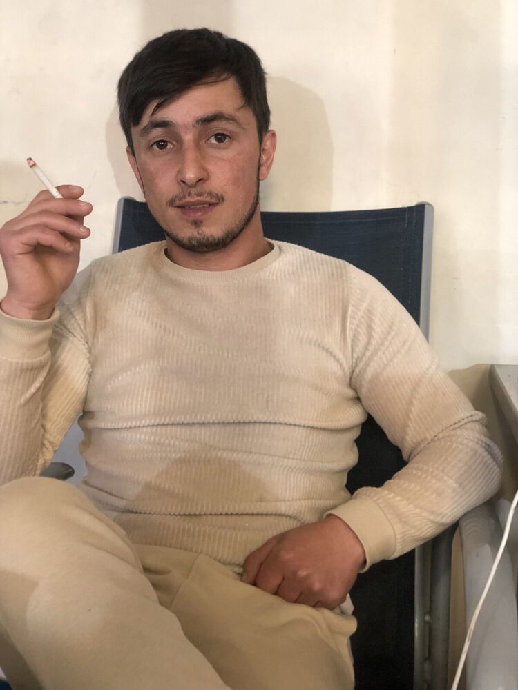  ,   Armen, 34 ,   ,   