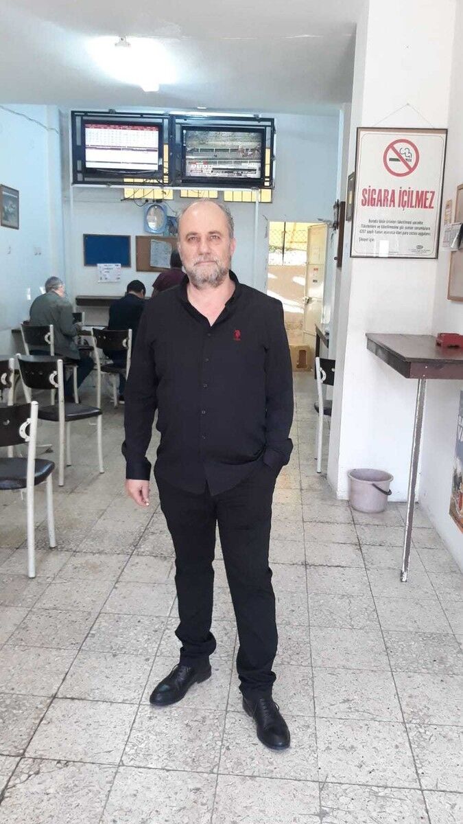 16464108  Ugur, 56 ,    