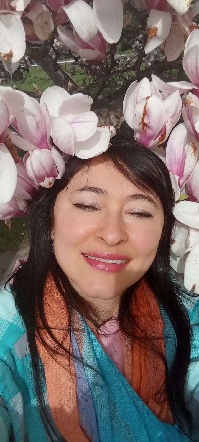  ,   Mija, 41 ,   c , 