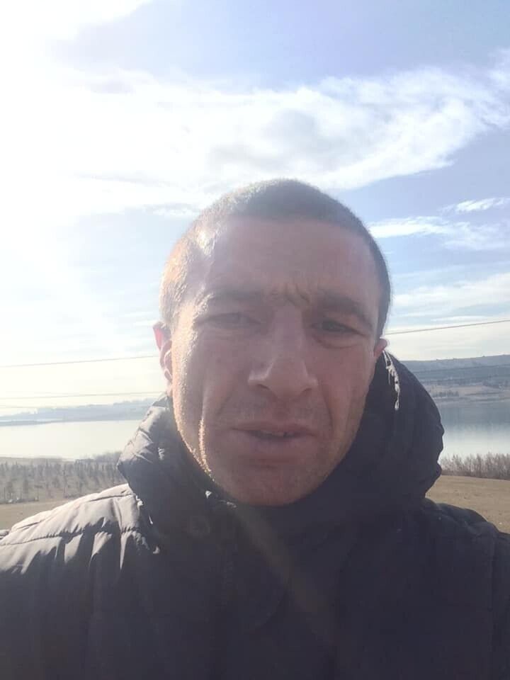  22360578  Vaska, 43 ,    