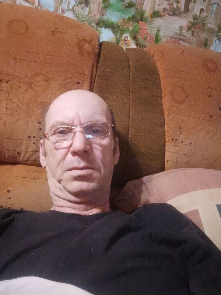  39512238  , 54 ,    