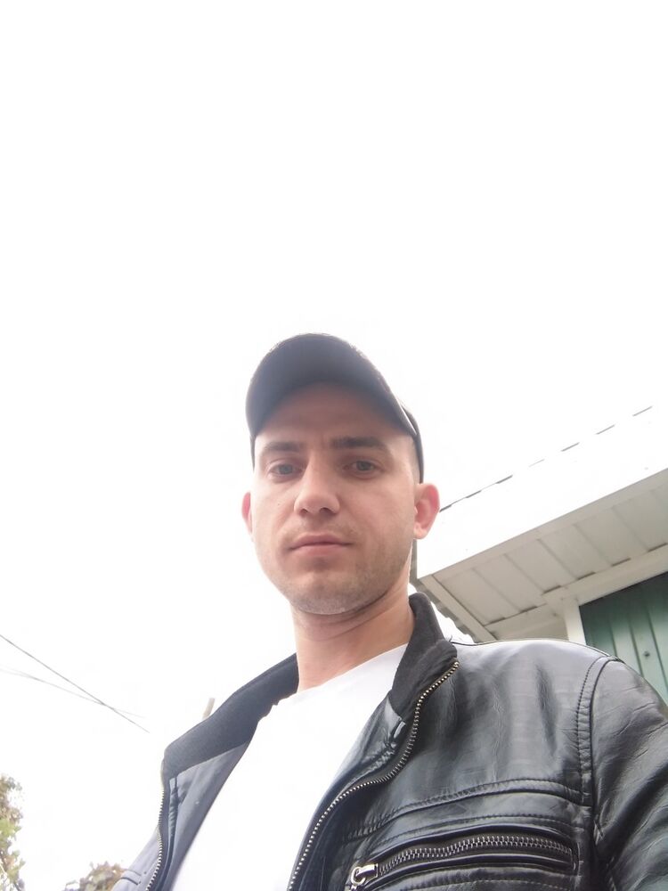  ,   Andrey, 37 ,   ,   , c , 