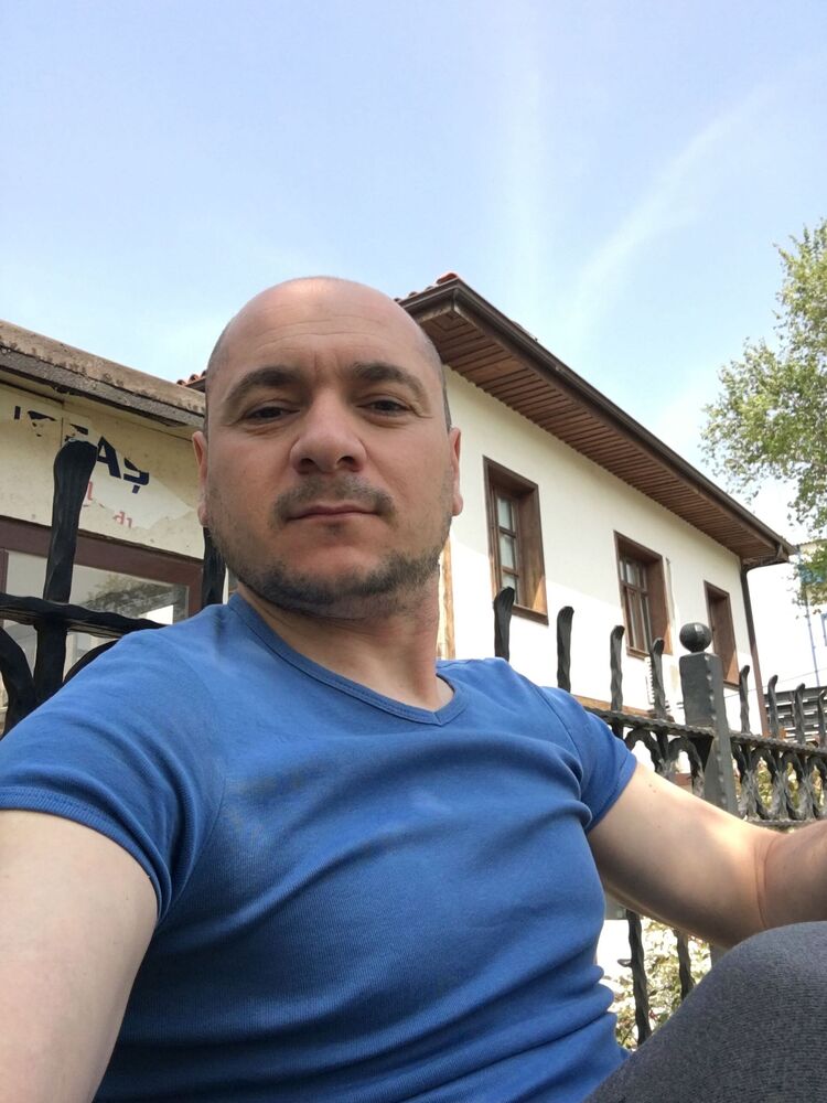  26148128  , 37 ,    Alanya