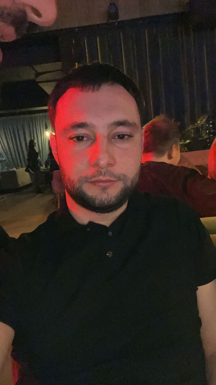  42628078  , 34 ,    