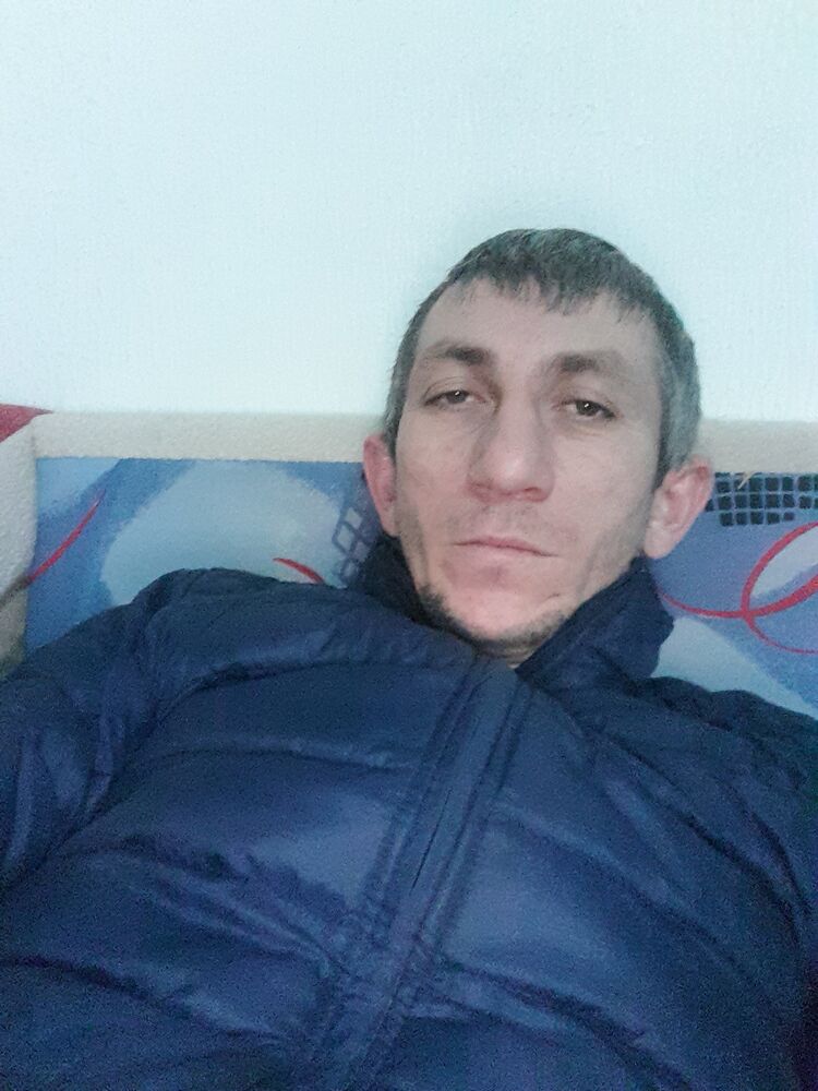  38320068  , 39 ,    
