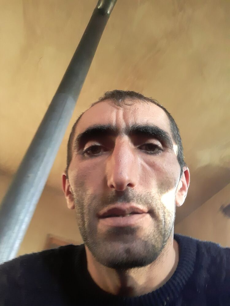 ���� 24804728 ������� Gurgen, 43 ����, ���� ���������� � �������