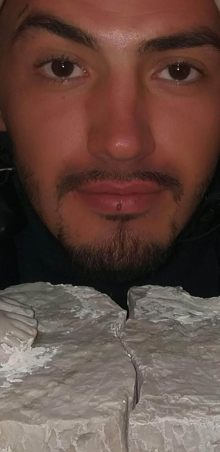  53617678  , 35 ,    
