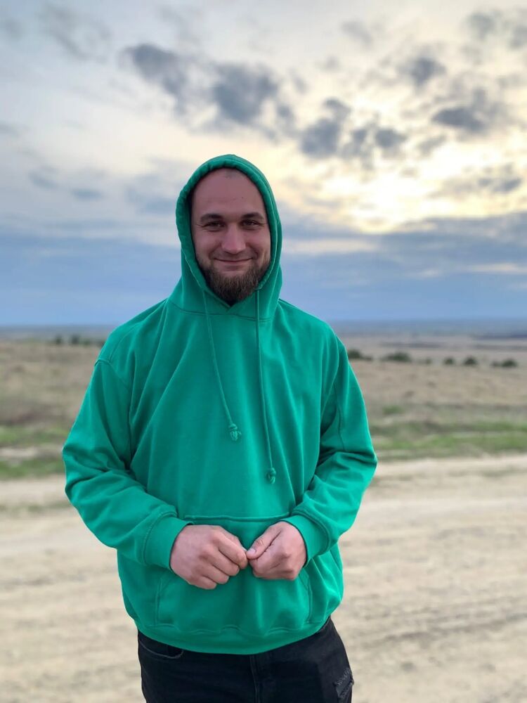  ,   Vitaly, 33 ,     , c 