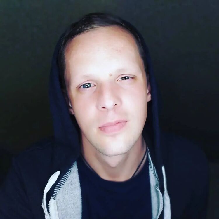  47156348  , 34 ,    