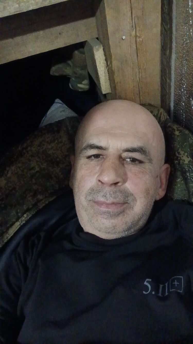  49735898  , 46 ,    