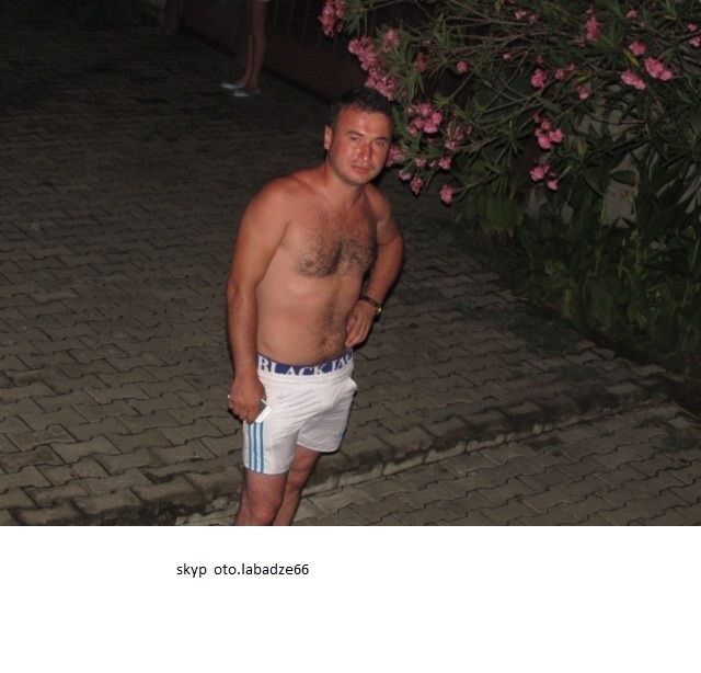  6948748  Otoia, 38 ,    