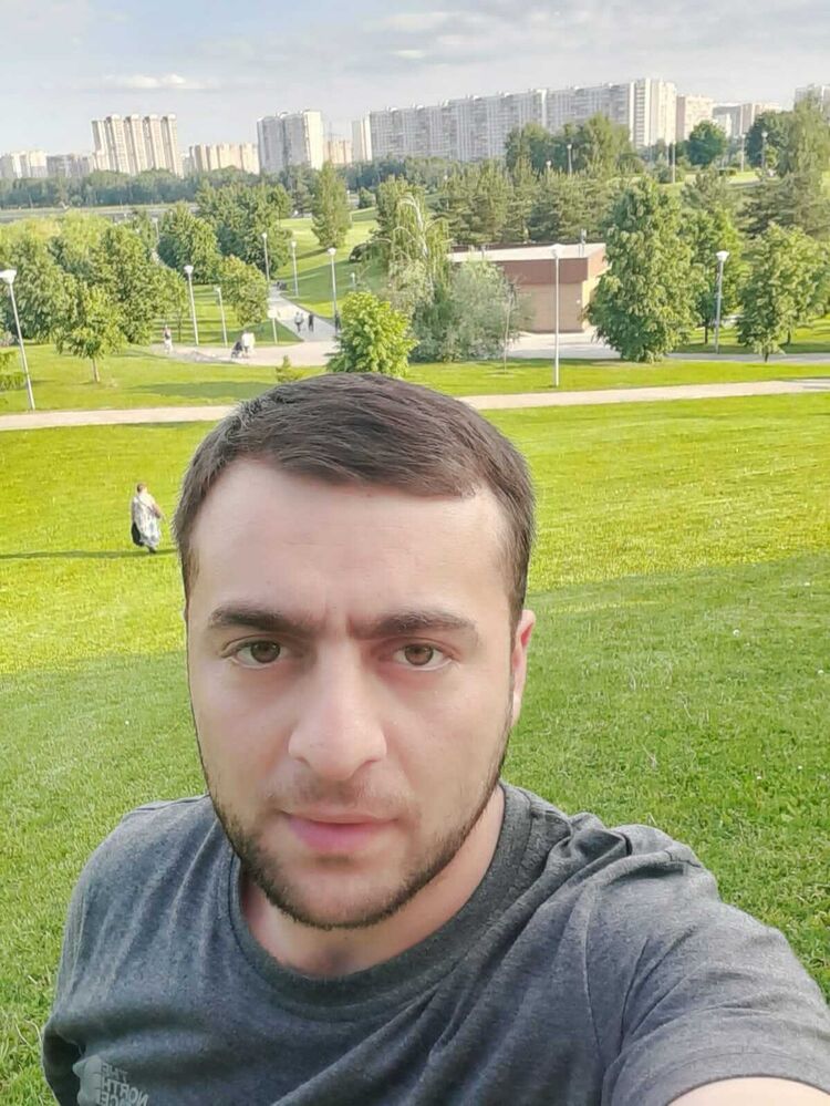  49895458  , 29 ,    