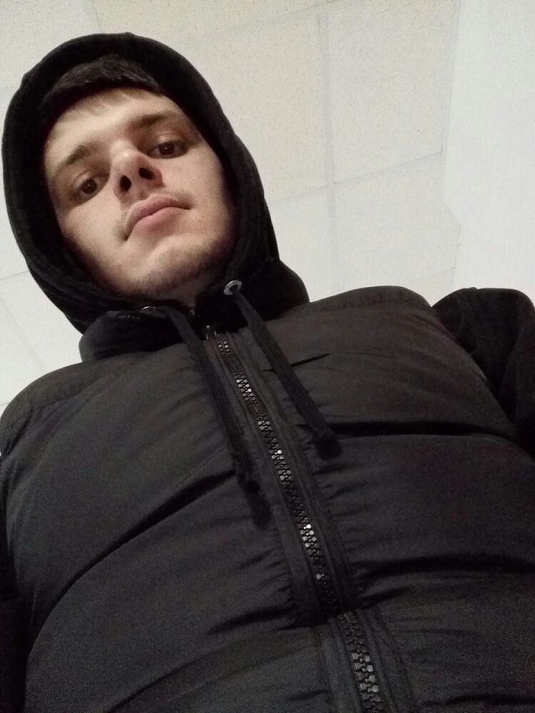  32367478  , 31 ,    