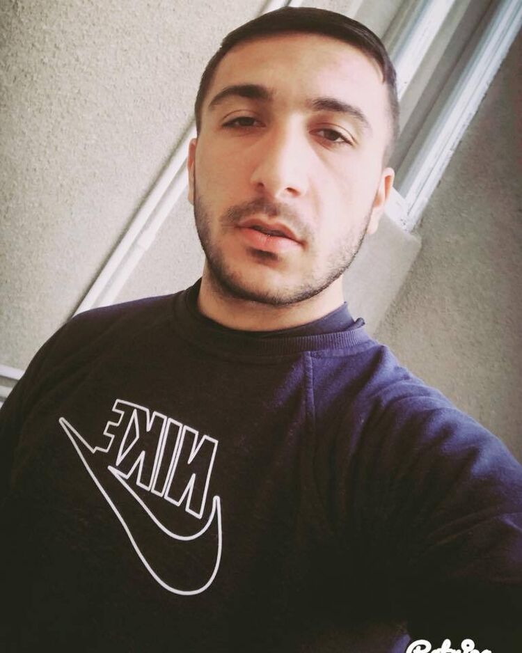  10841518  Mirza, 28 ,    