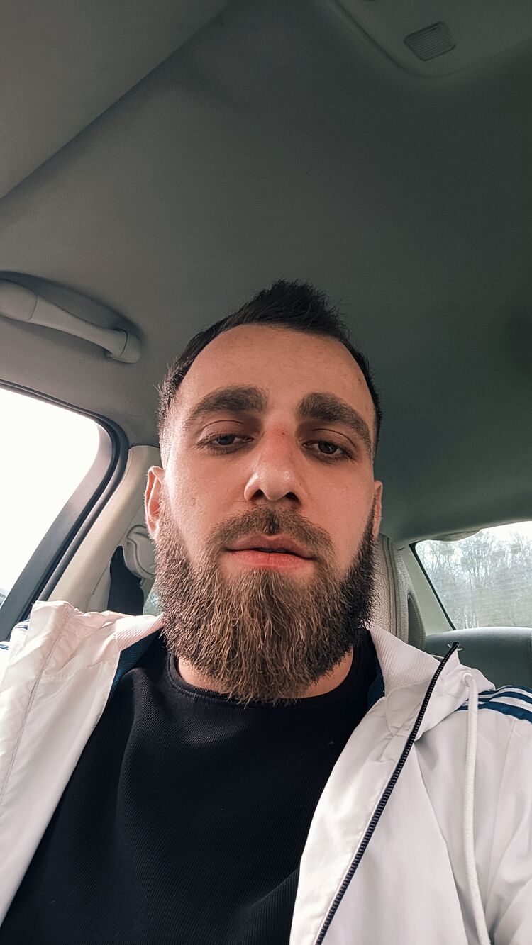  ,   Niko, 26 ,   ,   