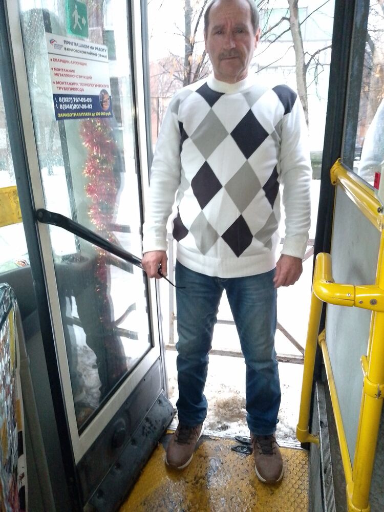  40314508  , 61 ,    