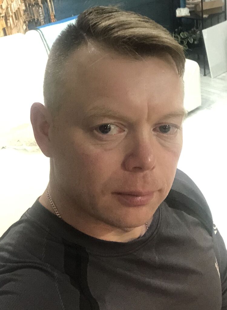  43925818  , 46 ,    