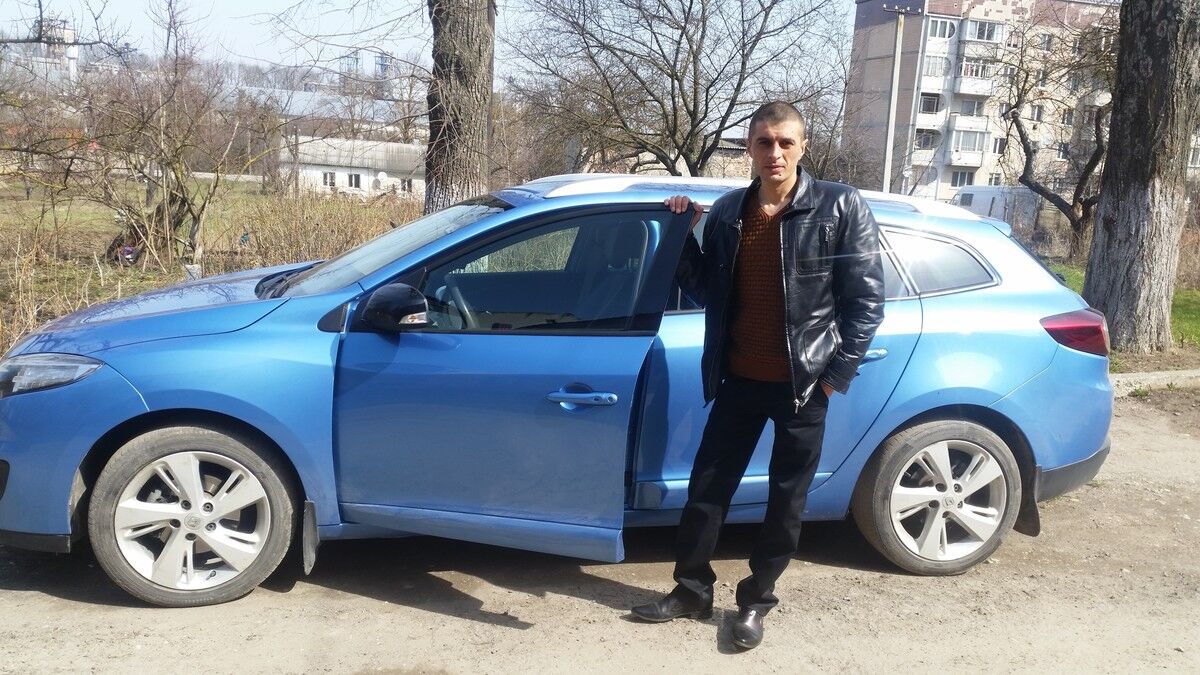  19560308  Andrij, 42 ,    