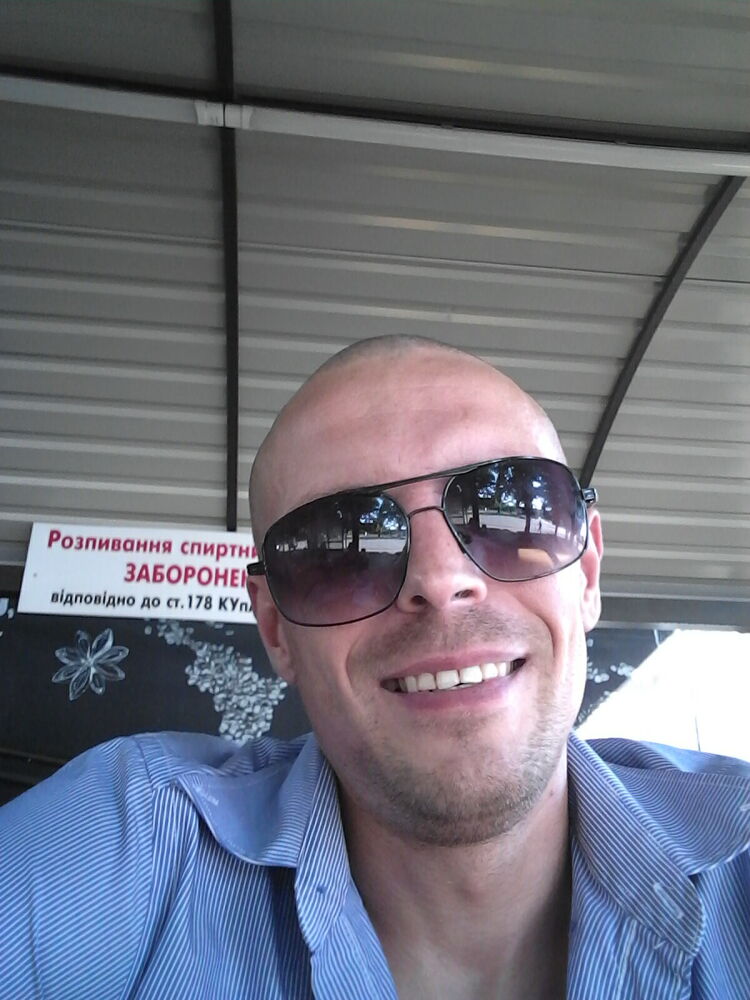  23724628  Kolya, 36 ,    