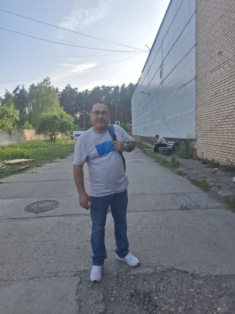  ,   Deniz, 48 ,   ,   