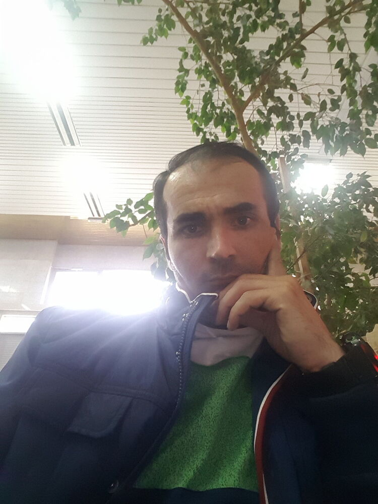  10306378  Xamid, 39 ,     