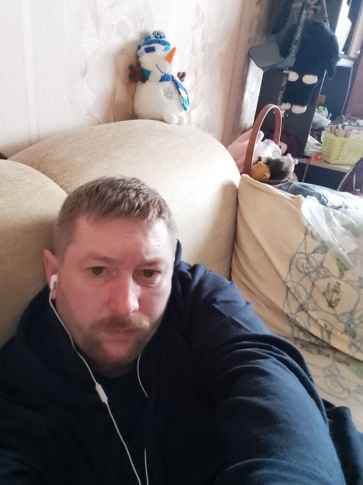  32988528  , 41 ,    