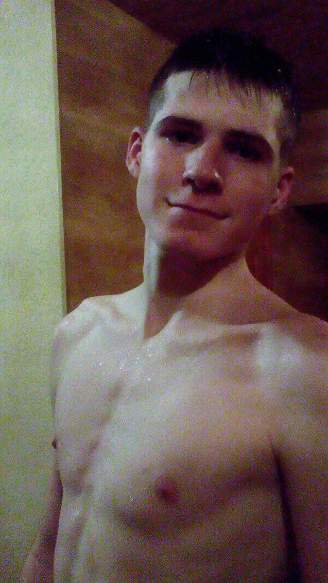  ,   Kirill, 27 ,  
