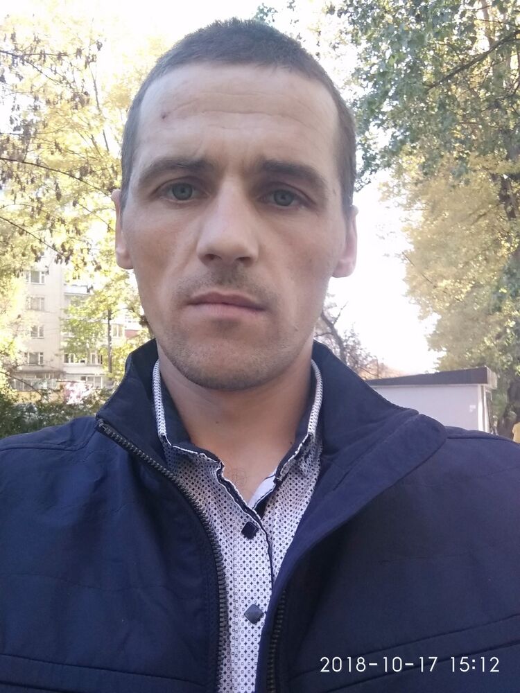  ,   Viktor, 35 ,   ,   , c 
