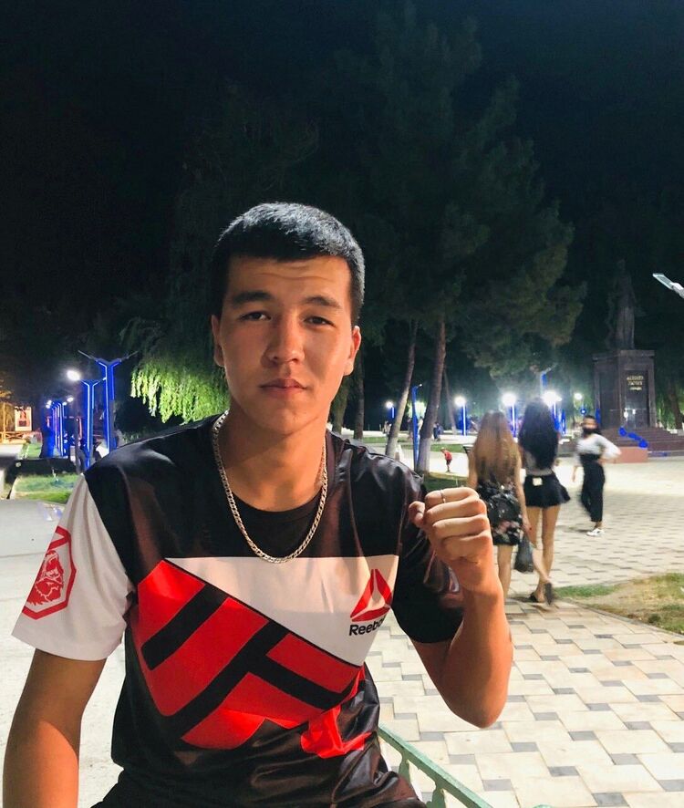  ,   Ali, 26 ,   ,   
