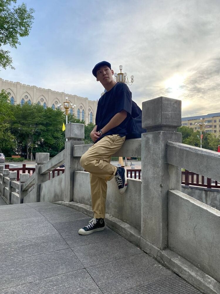  Hong Kong,   , 23 ,   ,   , c 
