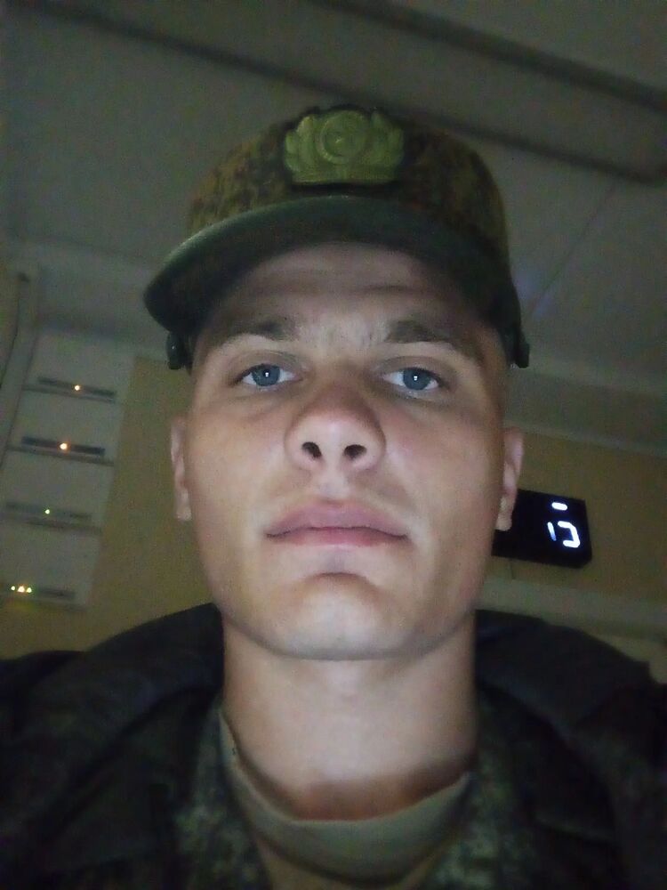  44079758  , 24 ,    