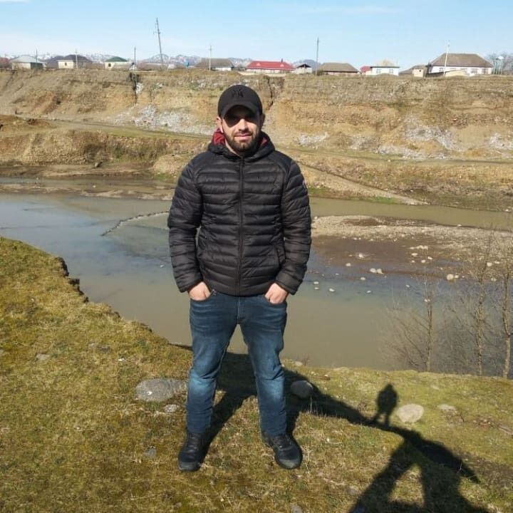  ,   Asim, 35 ,   c 