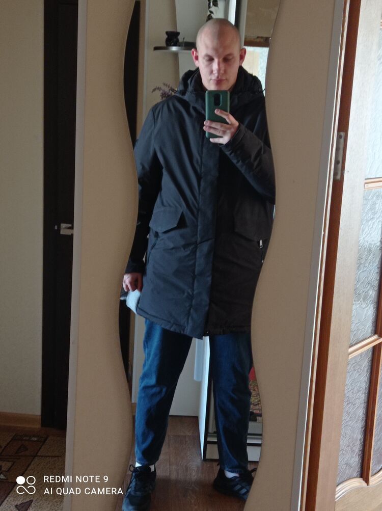  26194278  Vlad, 27 ,    