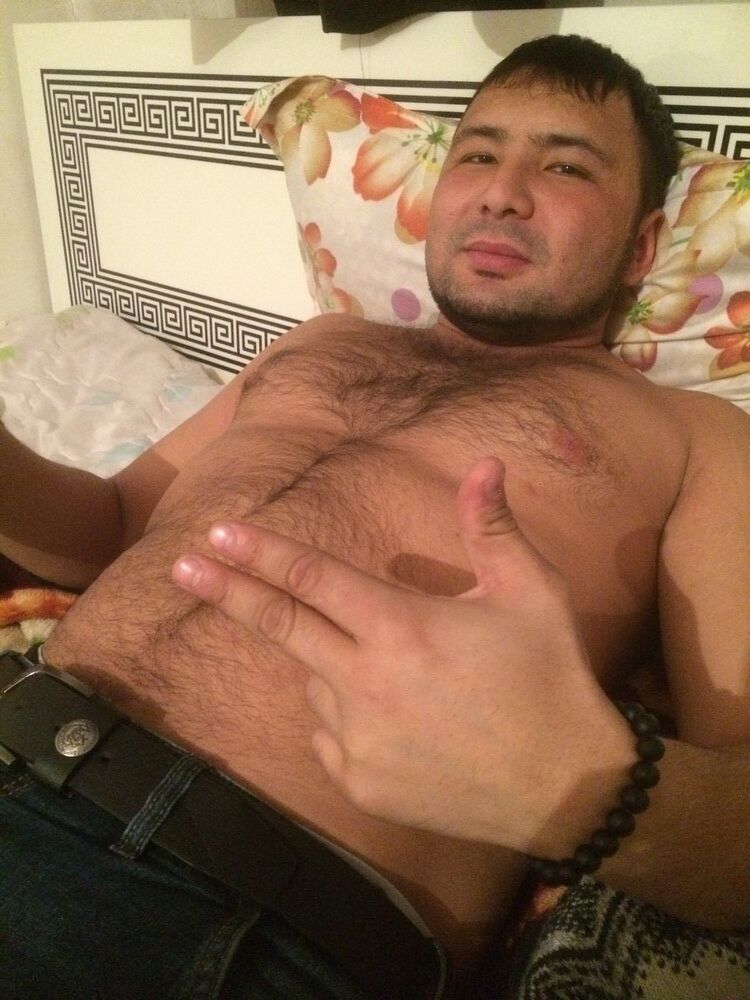  6987938  Ramil, 43 ,    