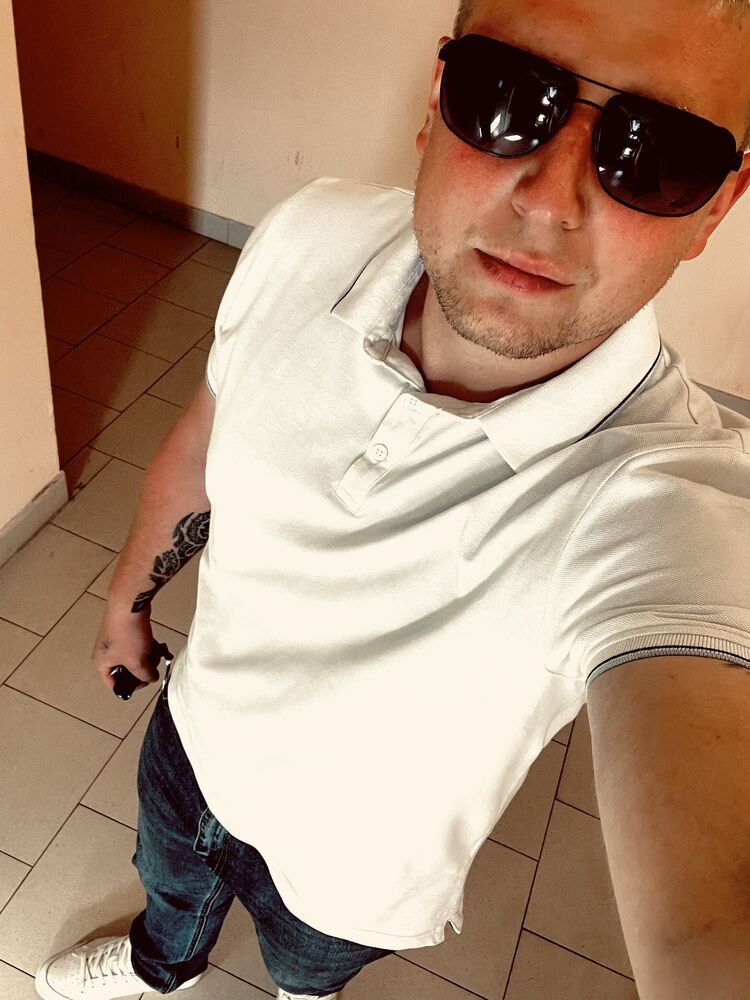  35481478  , 28 ,    